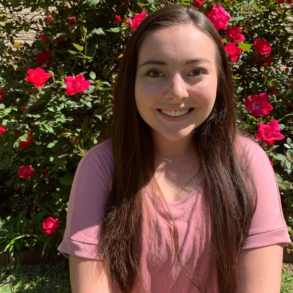 Meet your Posher, Bethany - Picture 1 of 1